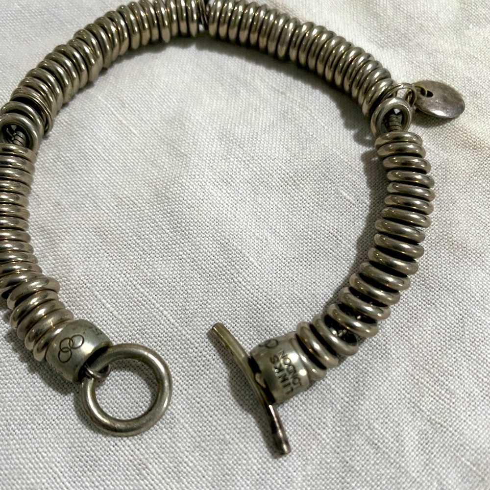 Genuine Links of London sterling silver bracelet with bubble silver heart.